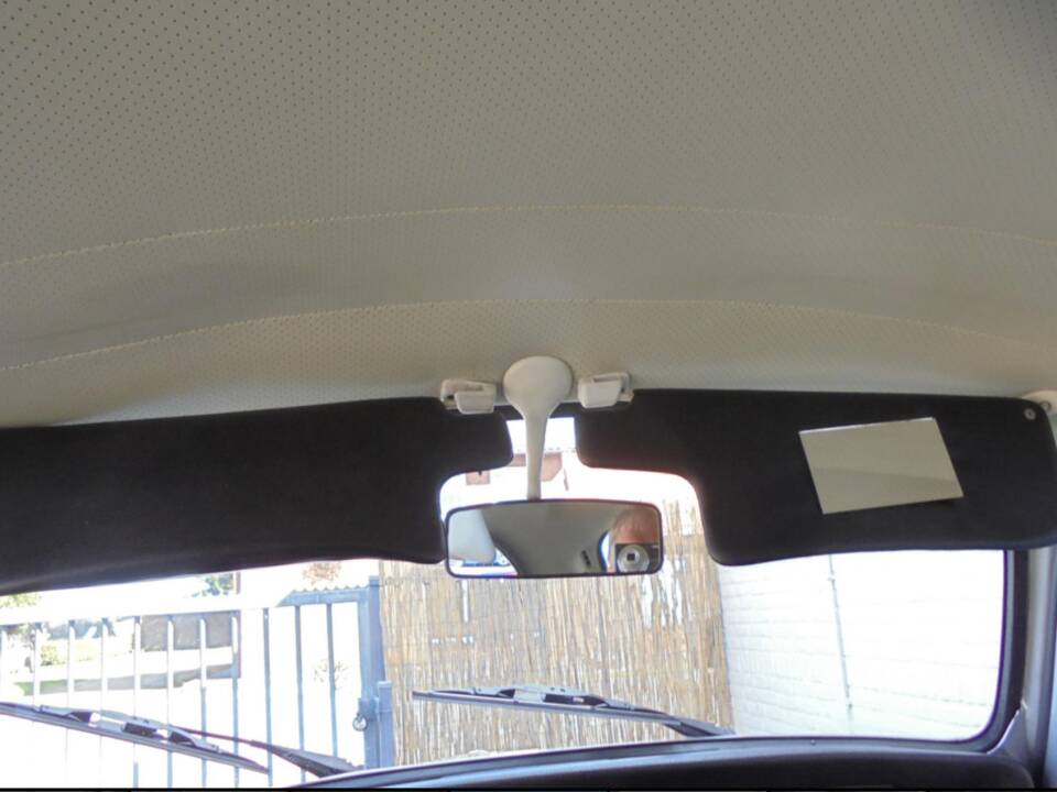 Image 18/27 of Volkswagen Beetle Mexico Silver Bug (1982)