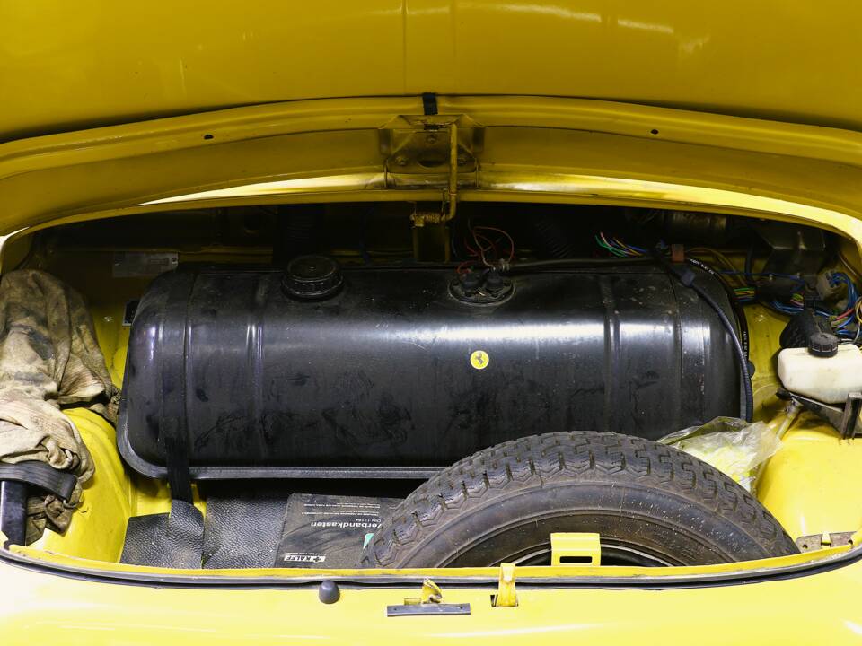 Image 28/29 of FIAT 500 F (1969)