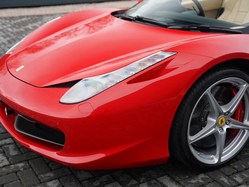 Bild 26/50 von Ferrari 458 Spider (2013)