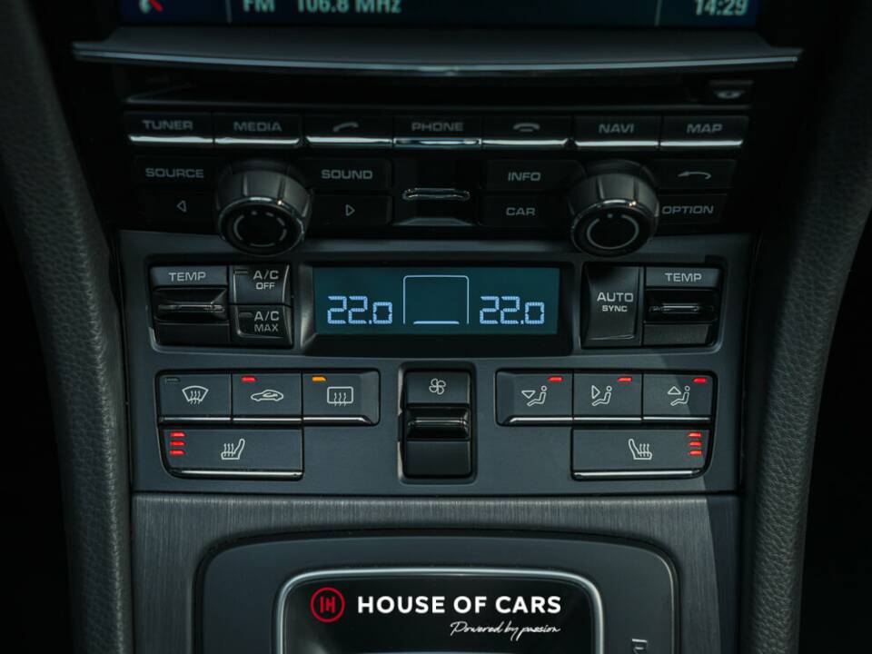 Afbeelding 21/24 van Porsche 911 Carrera 4 GTS (2015)