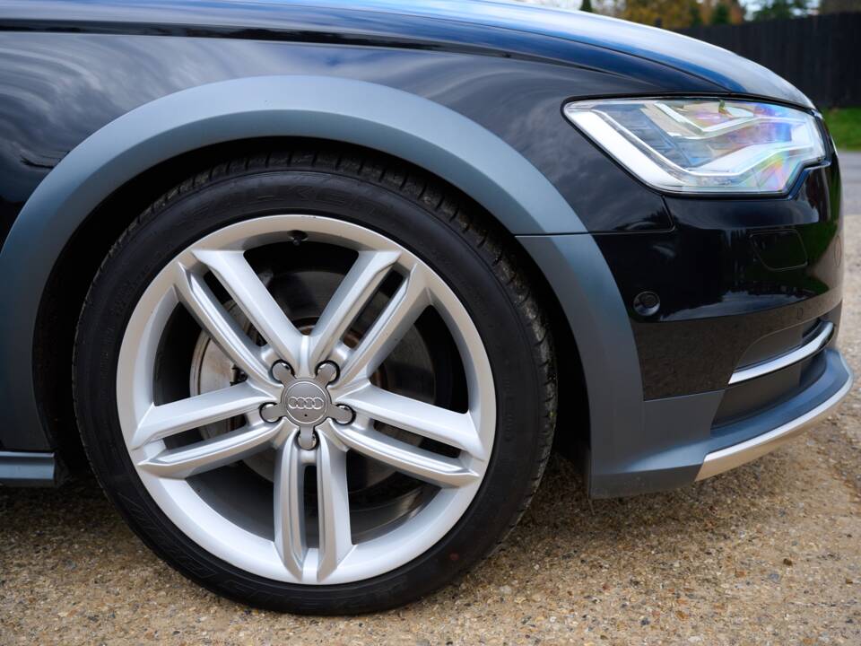 Image 36/50 of Audi A6 3.0 TFSI allroad quattro (2013)