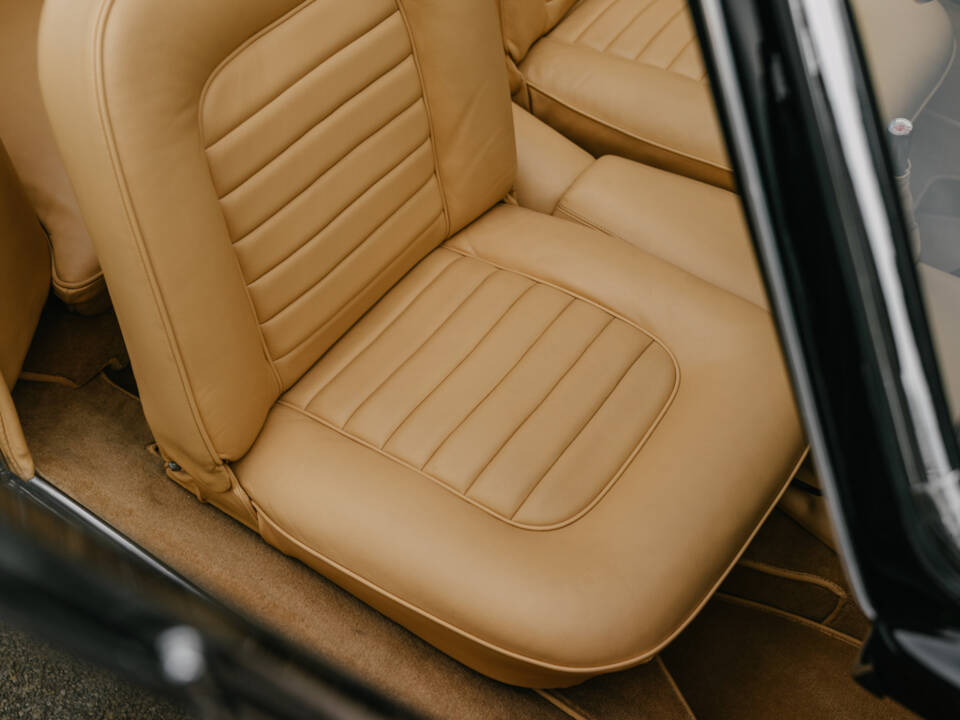 Bild 20/50 von Maserati 3500 GTI Spyder Vignale (1963)