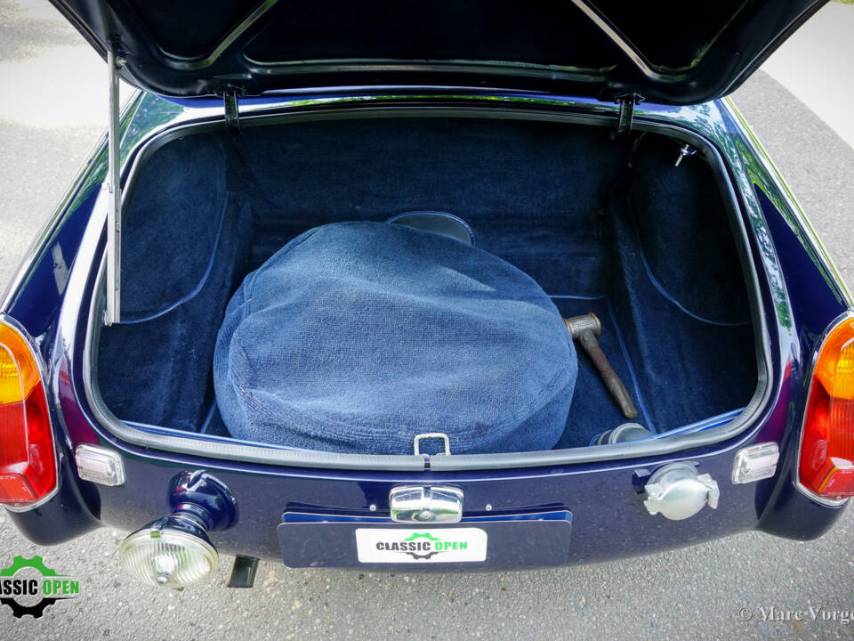 Imagen 43/45 de MG MGB (1969)