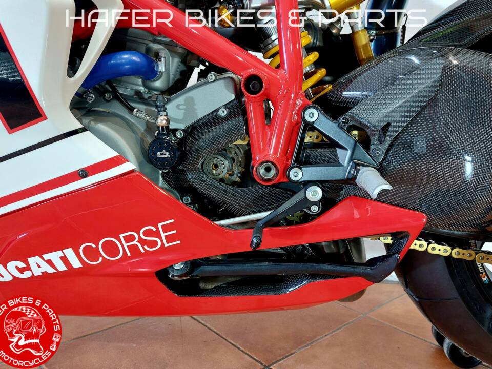 Bild 42/56 von Ducati 1098 R (2009)
