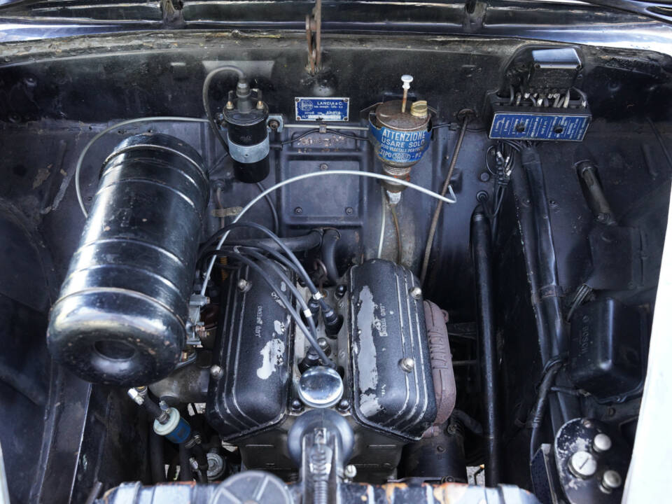 Image 40/50 of Lancia Appia C10 (1954)
