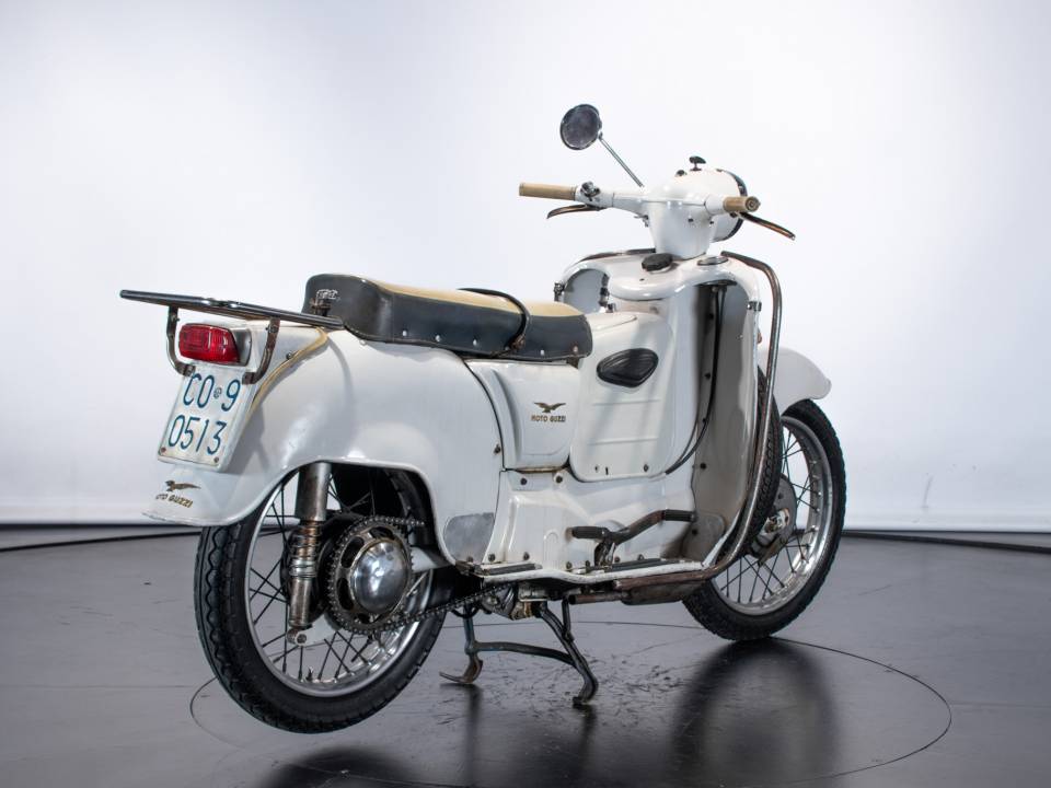 Image 4/50 of Moto Guzzi DUMMY (1962)