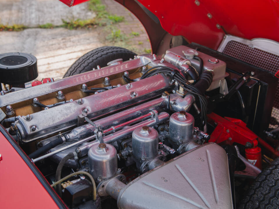 Imagen 28/30 de Jaguar E-Type 3.8 (1963)