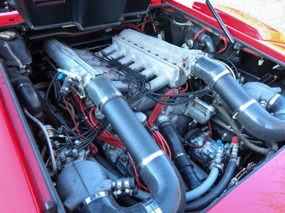 Image 10/50 de Lamborghini Countach LP 5000 S QV (1987)