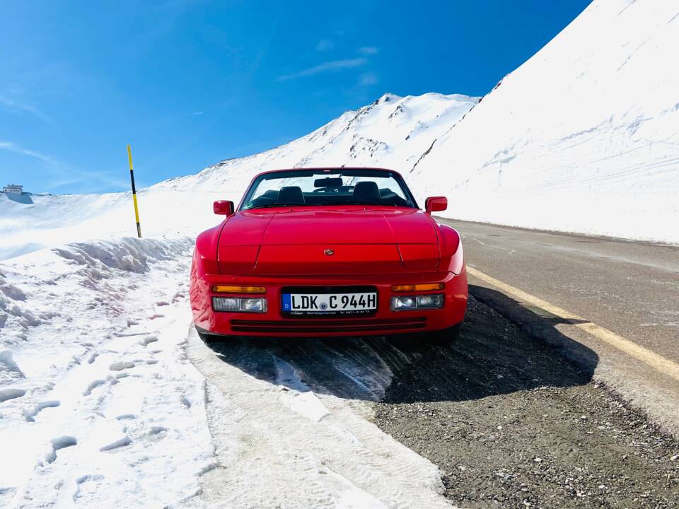 Image 1/4 de Porsche 944 S2 (1989)