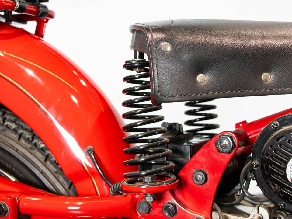 Imagen 49/50 de Moto Guzzi DUMMY (1939)