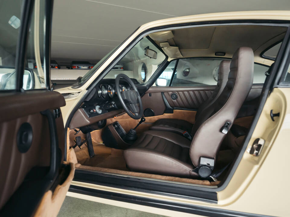 Bild 35/107 von Porsche 911 SC 3.0 (1978)