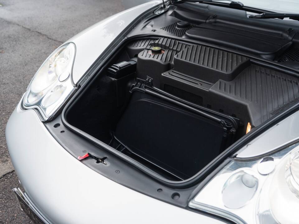 Bild 19/52 von Porsche 911 Turbo (2003)