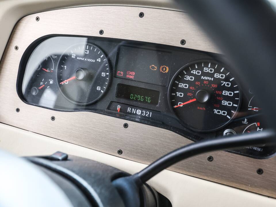 Immagine 9/28 di Coachmen Mirada 350 DS (2008)