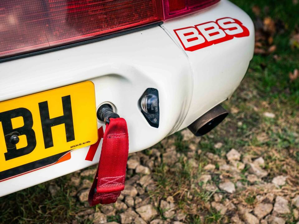 Image 26/84 of Porsche 911 Carrera RSR 3.8 (1993)