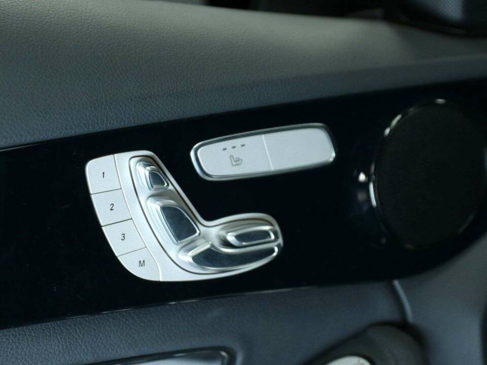 Bild 11/49 von Mercedes-Benz C 220 d 4MATIC (2021)