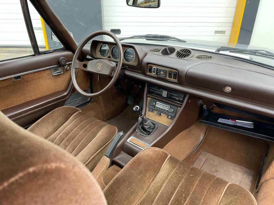 Imagen 15/15 de Peugeot 504 V6 Coupe (1980)