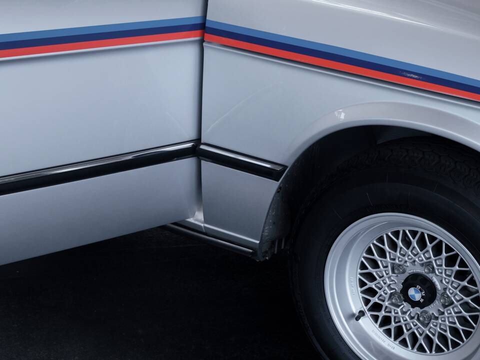 Bild 13/50 von BMW M 535i (1979)