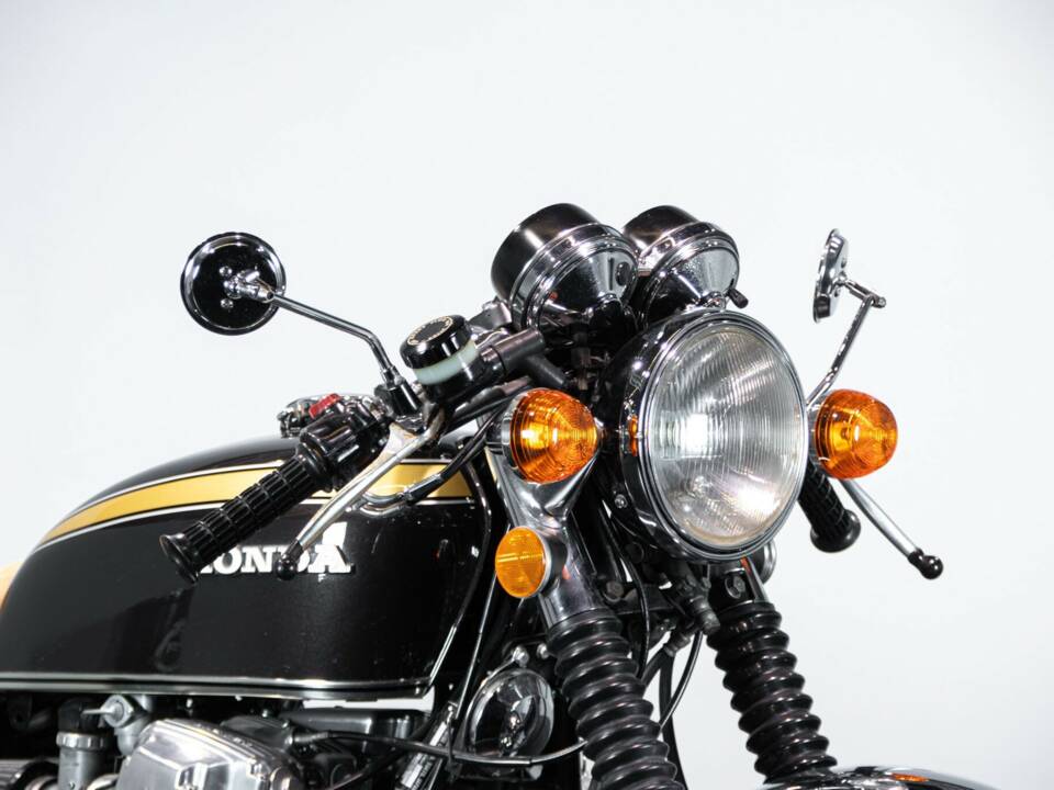 Bild 34/50 von Honda CB 750 Four (1973)