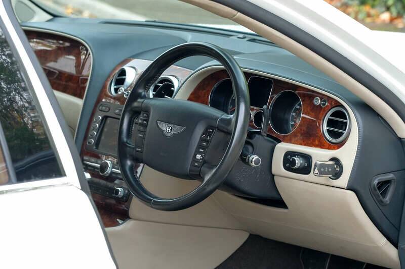 Bild 33/50 von Bentley Continental Flying Spur (2005)