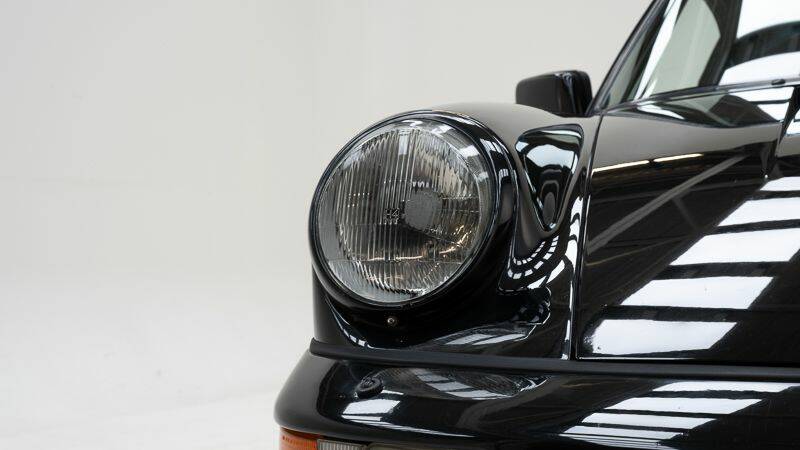 Bild 15/15 von Porsche 911 Carrera 2 (1990)