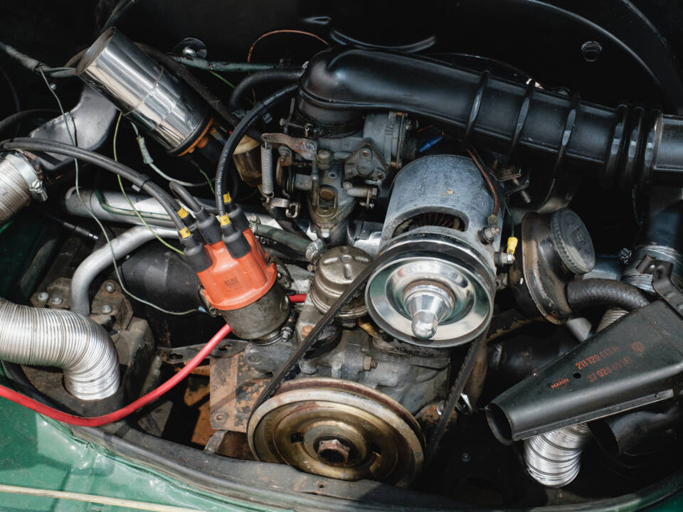 Image 11/44 de Volkswagen Karmann Ghia 1500 (1970)