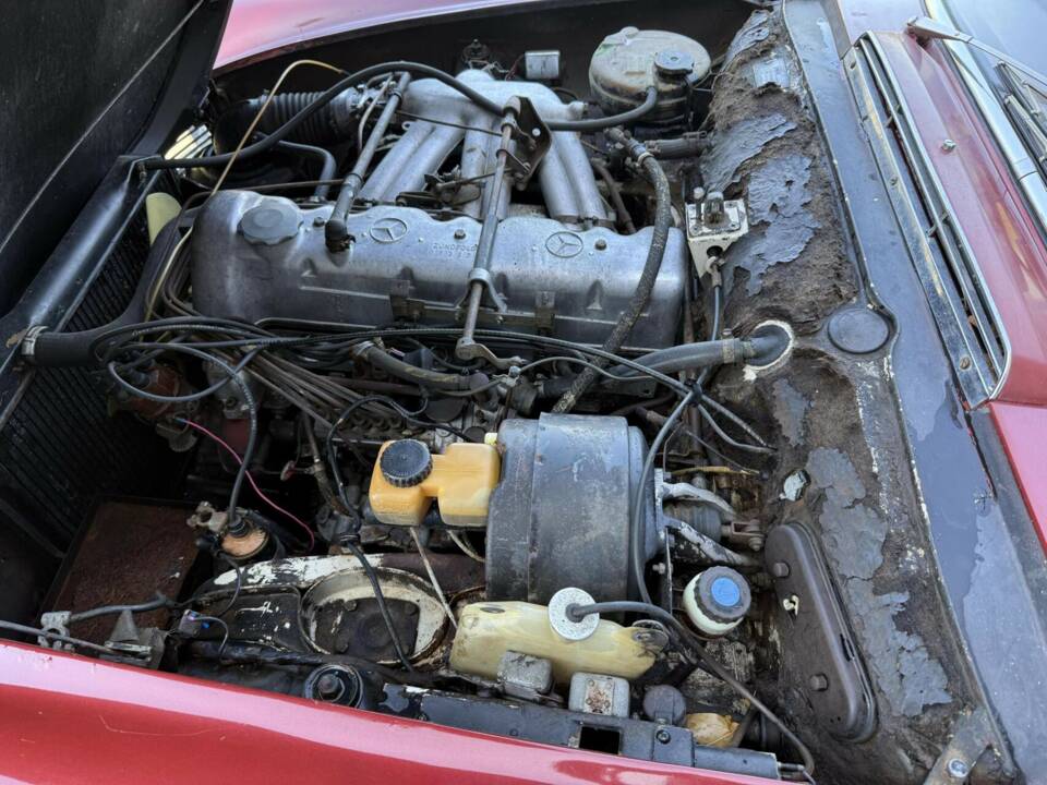 Image 35/50 of Mercedes-Benz 230 SL (1966)