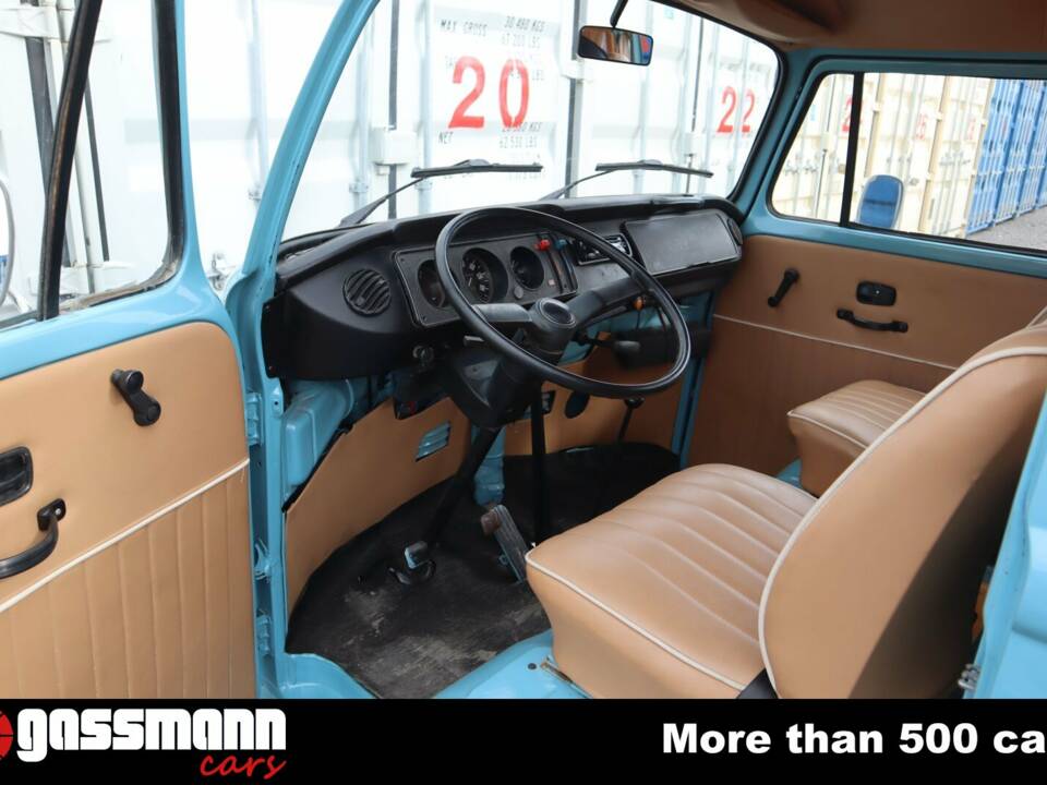 Image 8/15 of Volkswagen T2 Brasil Camper (1978)