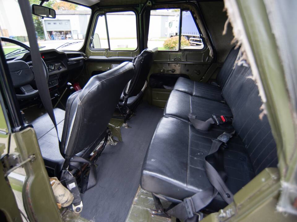 Image 15/35 of UAZ 31512 (2003)