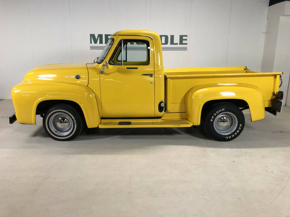 Image 2/26 de Ford F-100 (1955)