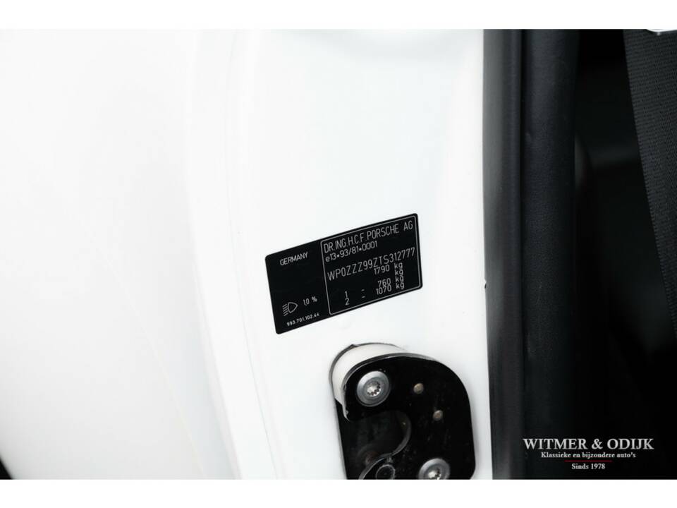 Bild 32/36 von Porsche 911 Carrera 4S (1996)