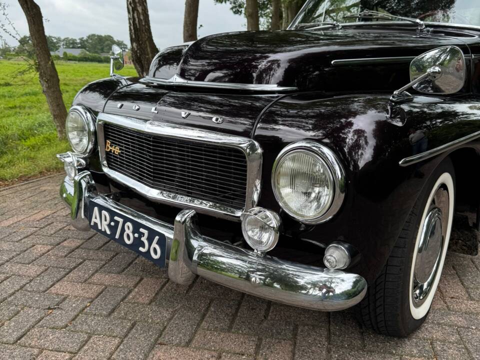 Image 5/8 of Volvo PV 544 (1961)