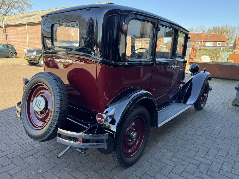 Image 26/32 of Citroën C4G (1931)