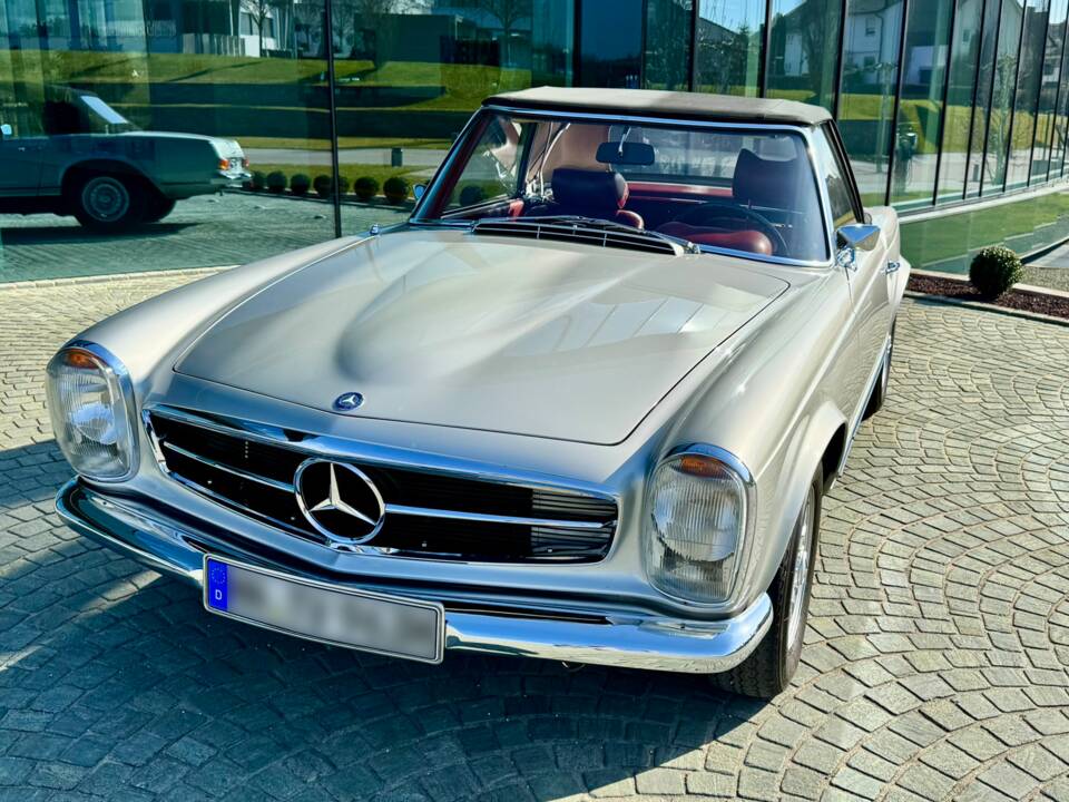 Afbeelding 12/23 van Mercedes-Benz 280 SL (1970)