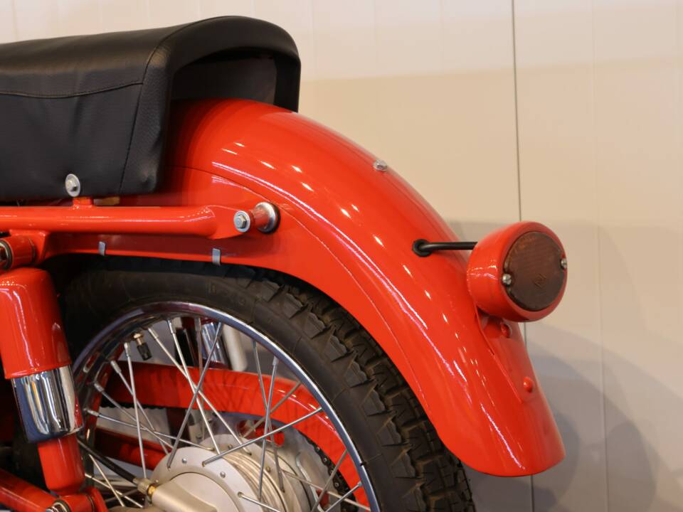 Image 25/26 of Gilera Giubileo 100 (1900)