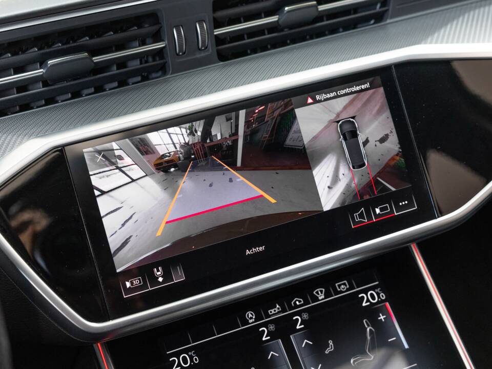 Image 22/40 of Audi RS6 Avant (2019)
