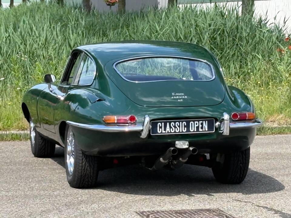 Afbeelding 20/28 van Jaguar E-Type 4.2 (1966)