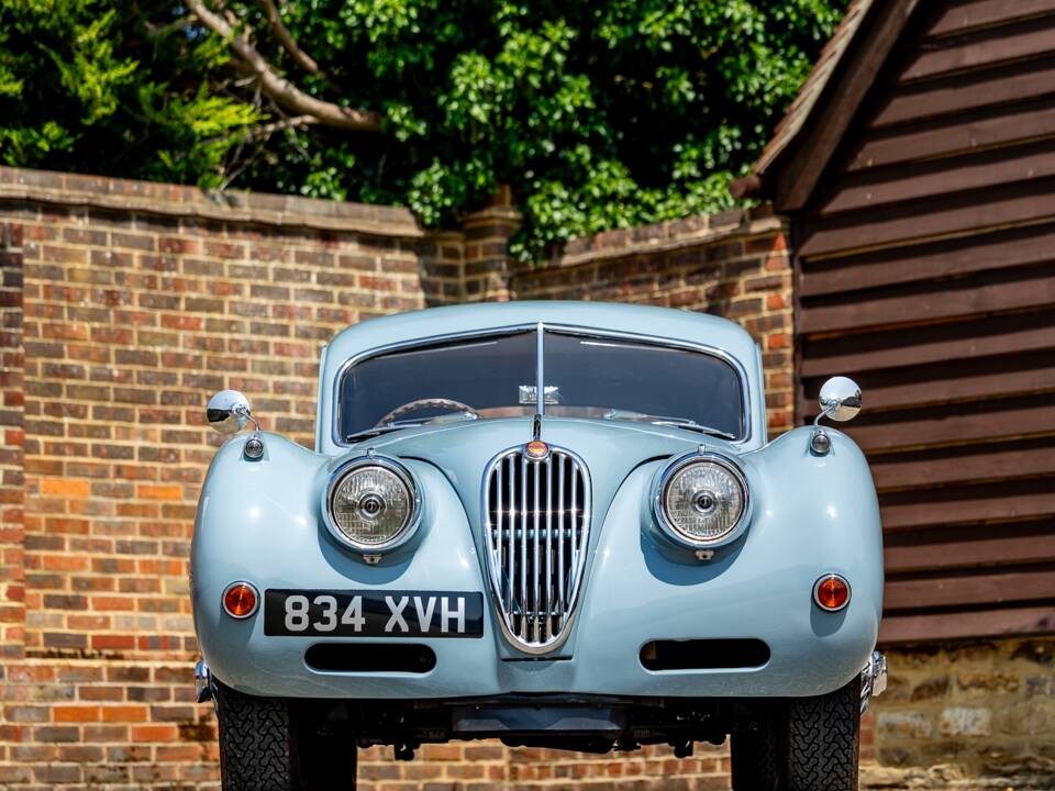 Image 35/50 of Jaguar XK 140 FHC (1955)