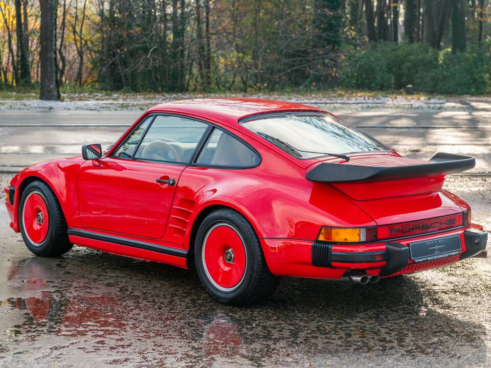 Imagen 3/33 de Porsche 911 Turbo 3.3 Flachbau (WLS) (1985)