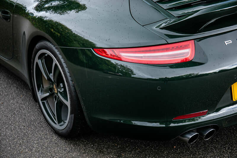 Image 14/50 of Porsche 911 Classic Club Coupé (2013)