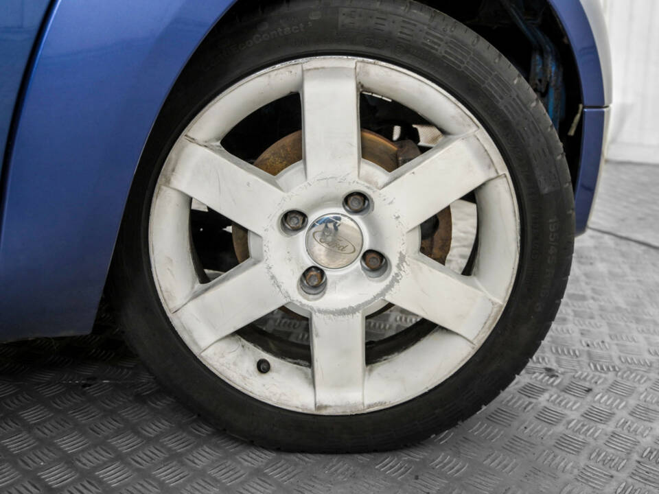 Image 37/39 of Ford Streetka (2003)