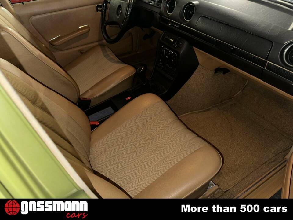 Bild 10/15 von Mercedes-Benz 200 D (1982)