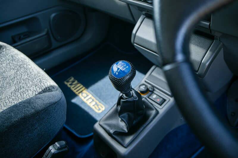 Imagen 26/44 de Renault Clio I Williams (1995)