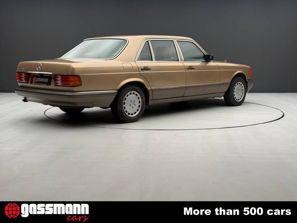 Image 6/15 of Mercedes-Benz 420 SEL (1986)
