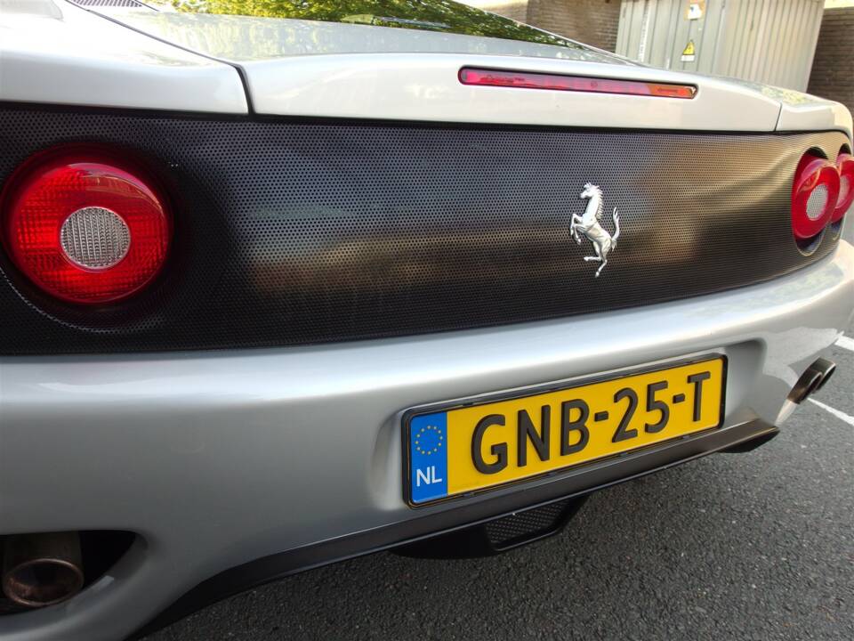 Afbeelding 25/99 van Ferrari 360 Modena (2000)