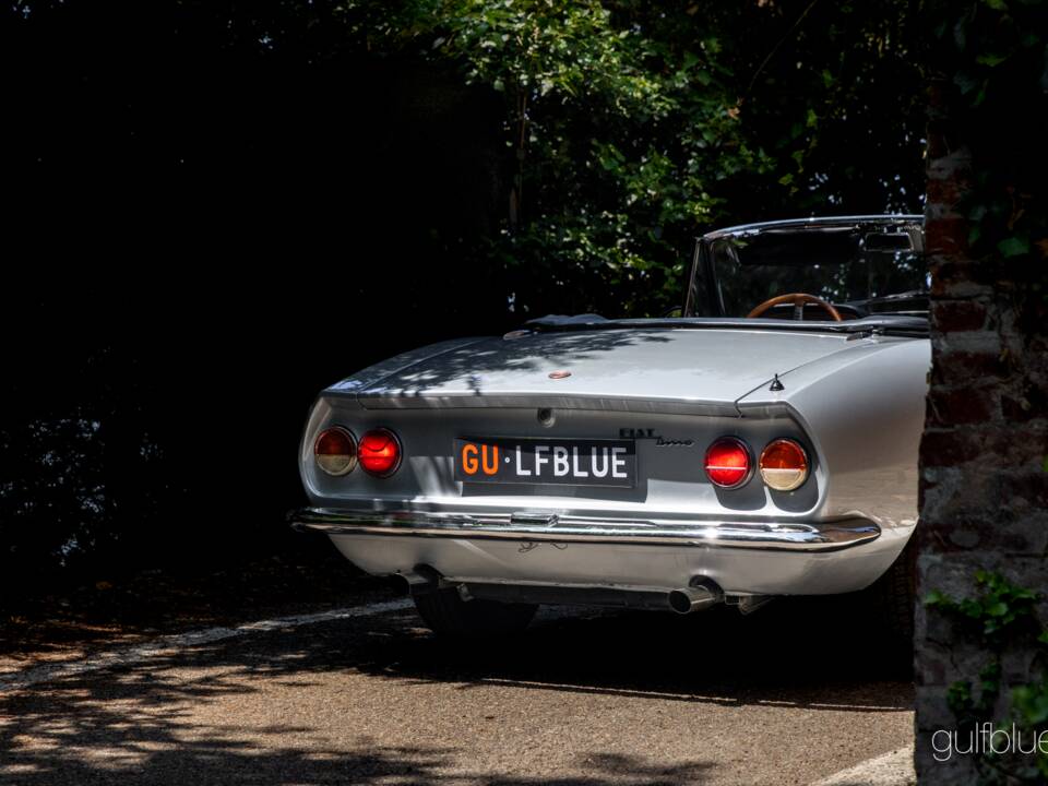 Image 47/67 de FIAT Dino Spider (1968)