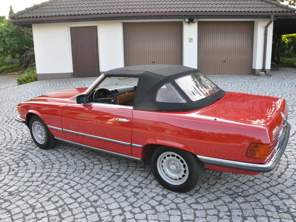 Image 8/52 de Mercedes-Benz 280 SL (1985)