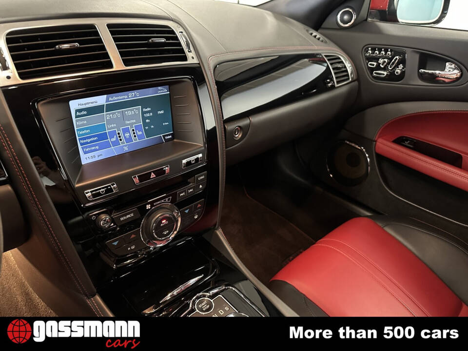 Image 14/15 of Jaguar XKR-S (2012)