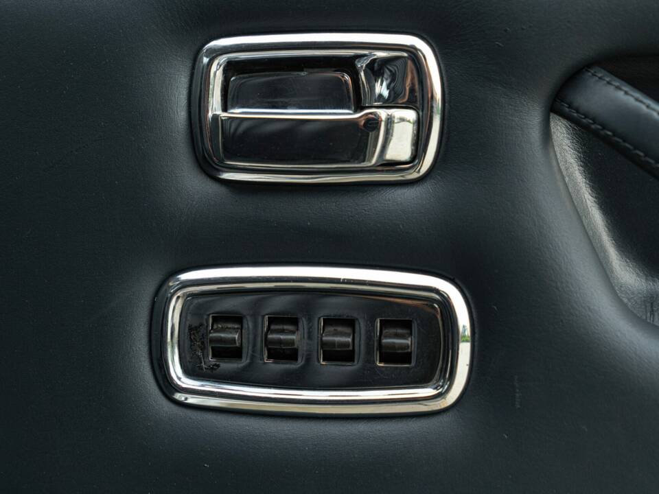 Image 34/50 of Rolls-Royce Silver Wraith II (1979)