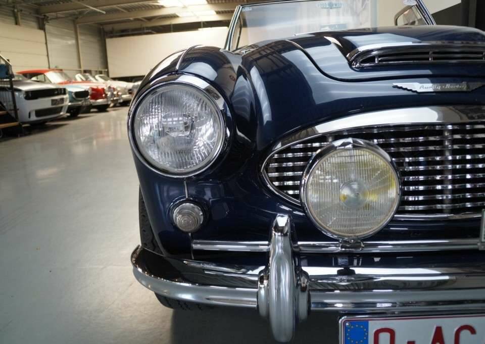 Immagine 31/50 di Austin-Healey 3000 Mk II (BN7) (1961)