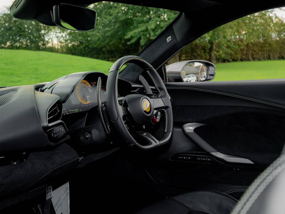 Imagen 61/79 de Ferrari 296 GTB (2022)